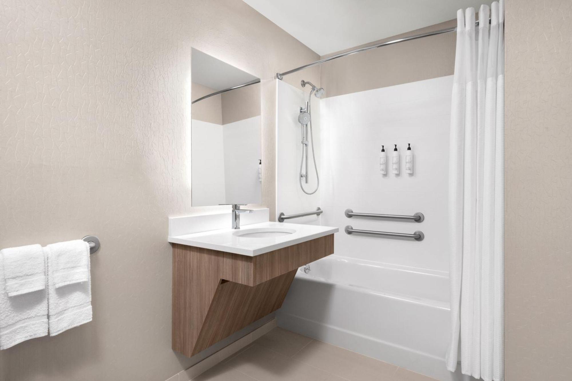 Springhill Suites By Marriott Fairbanks Esterno foto